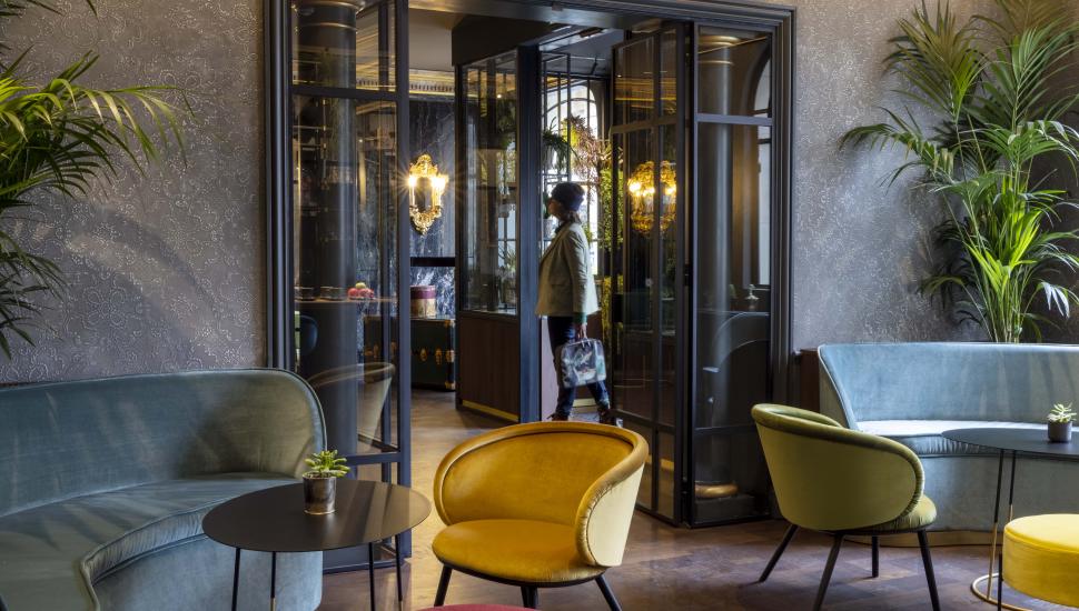 Victoria Palace Hotel Paris lobby